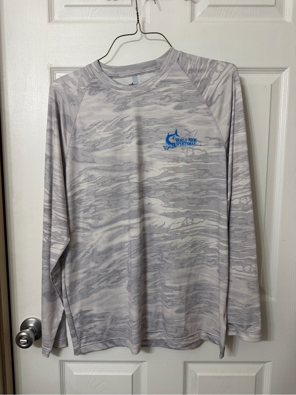 Bass Pro Shops Light Gray Camo Long-Sleeve Performance Tee with Blue Logo